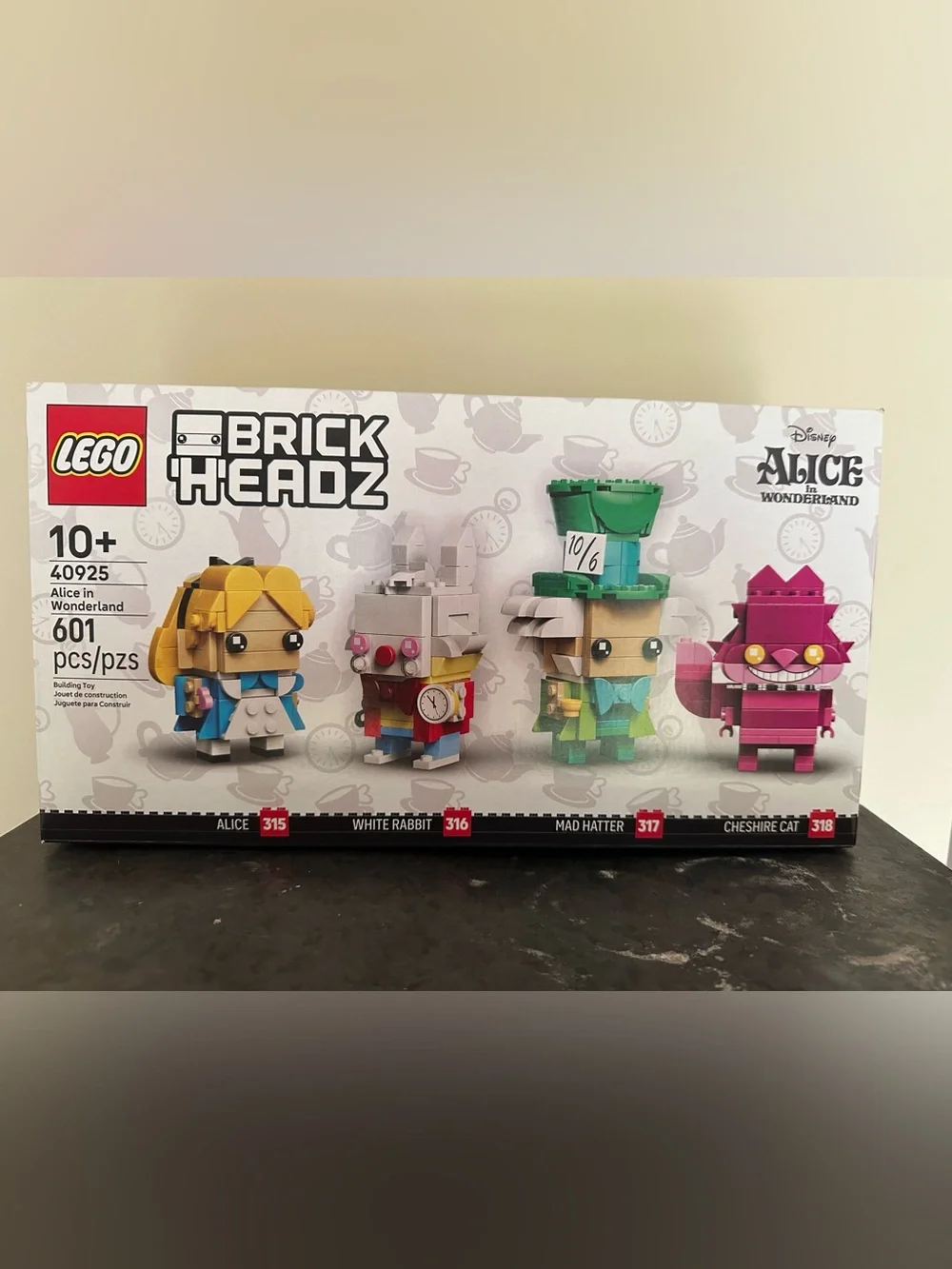 Lego Alice in Wonderland Brick Headz NIB Mad Hatter Cheshire Cat White Rabbit